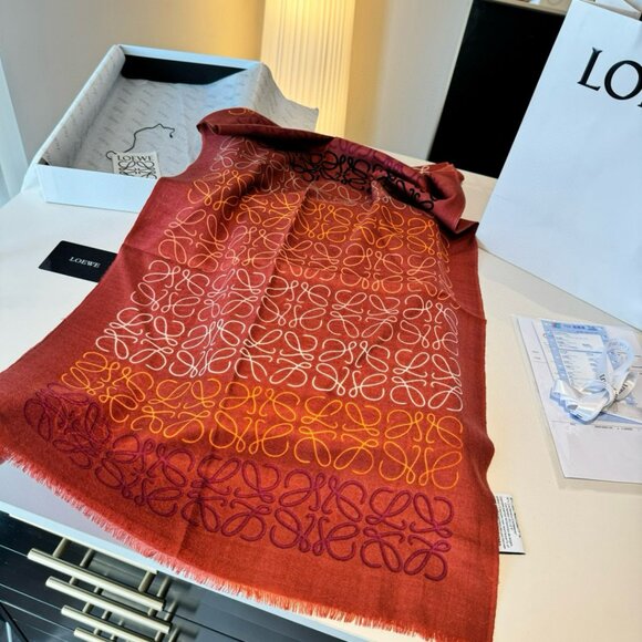Loewe custom scarf - Picture 11 of 15